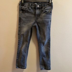 Hudson Jeans size 4 boys faded dark gray jeans.Slightly distressed.Worn once.EUC